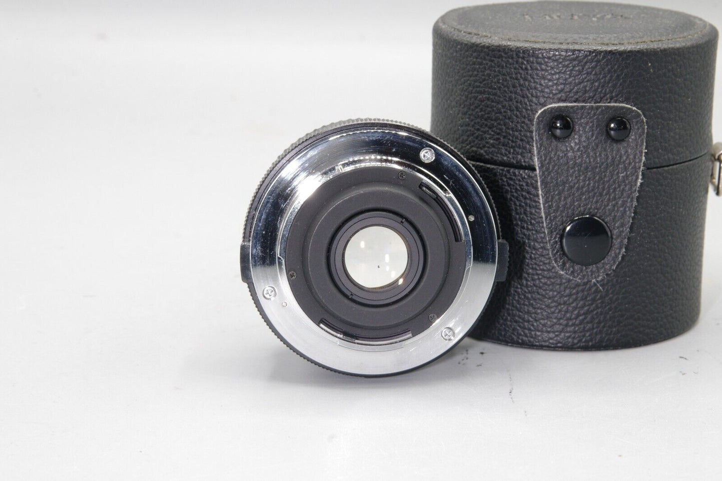 Vivitar 28mm F/2.8 Close Focus Lens -  OM Mount - Excellent Condition