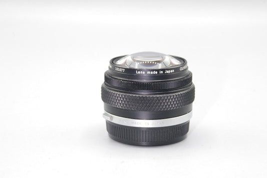 Olympus OM Zuiko MC Auto-W 18mm F/3.5 Ultra Wide Angle Lens