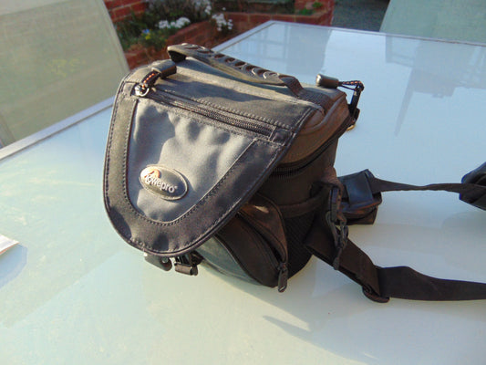 Lowepro Mini Nova AW Camera Bag – All Weather – DSLR/SLR Shoulder Case