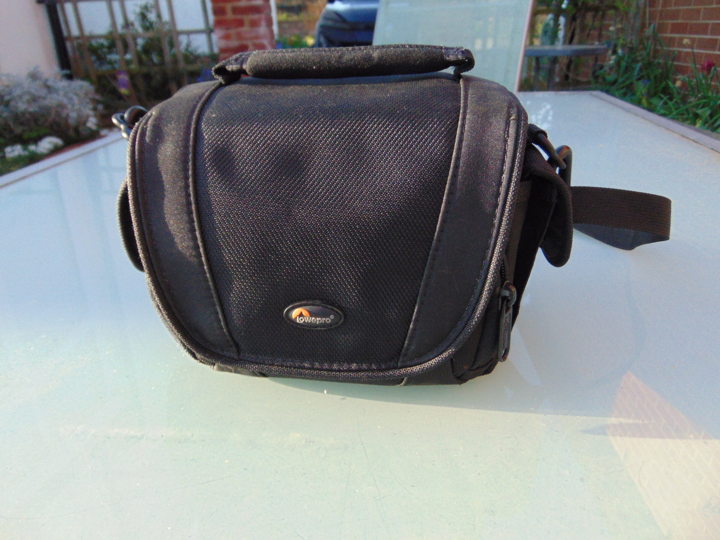 Lowepro Edit 110 Camera Bag – Compact Camcorder/Camera Case – Padded Carry Bag