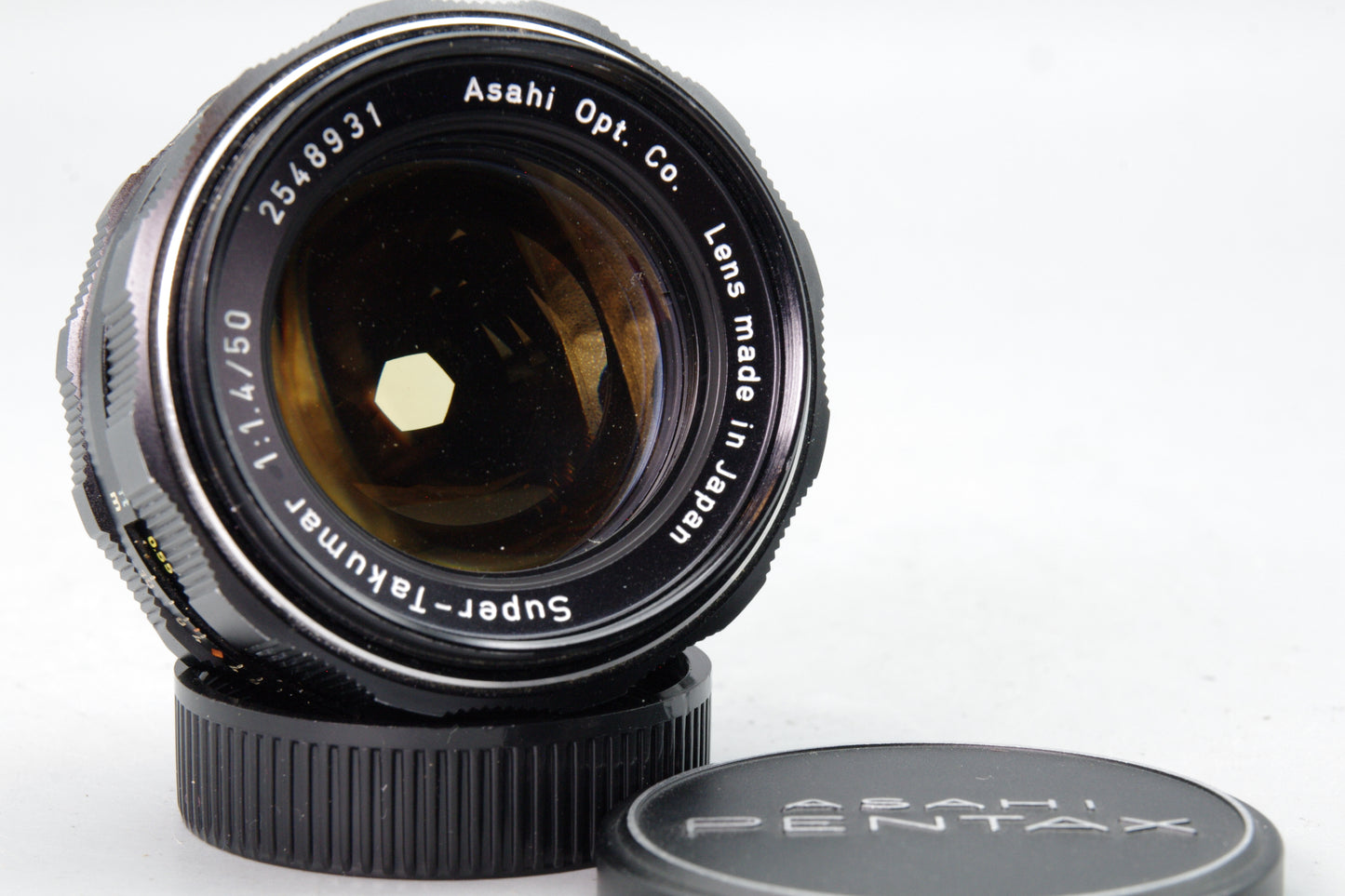 Asahi Super‑Takumar 50mm f/1.4 Lens – M42 Mount – Both Caps – Excellent