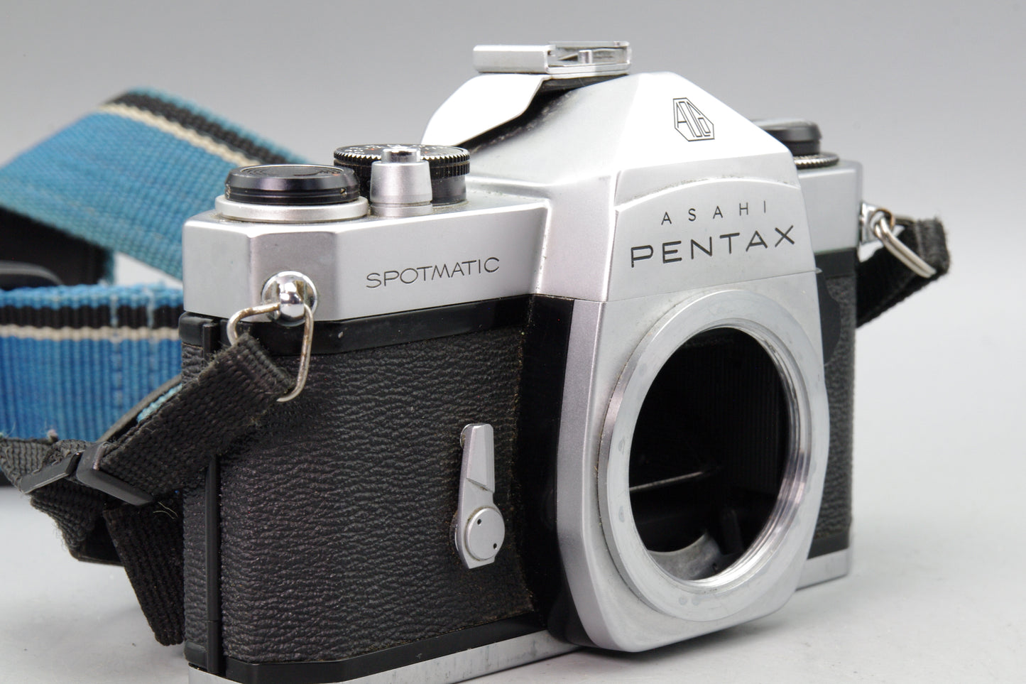 Asahi Pentax Spotmatic SP – M42 SLR Body Only – Shutter Working, Meter Fault