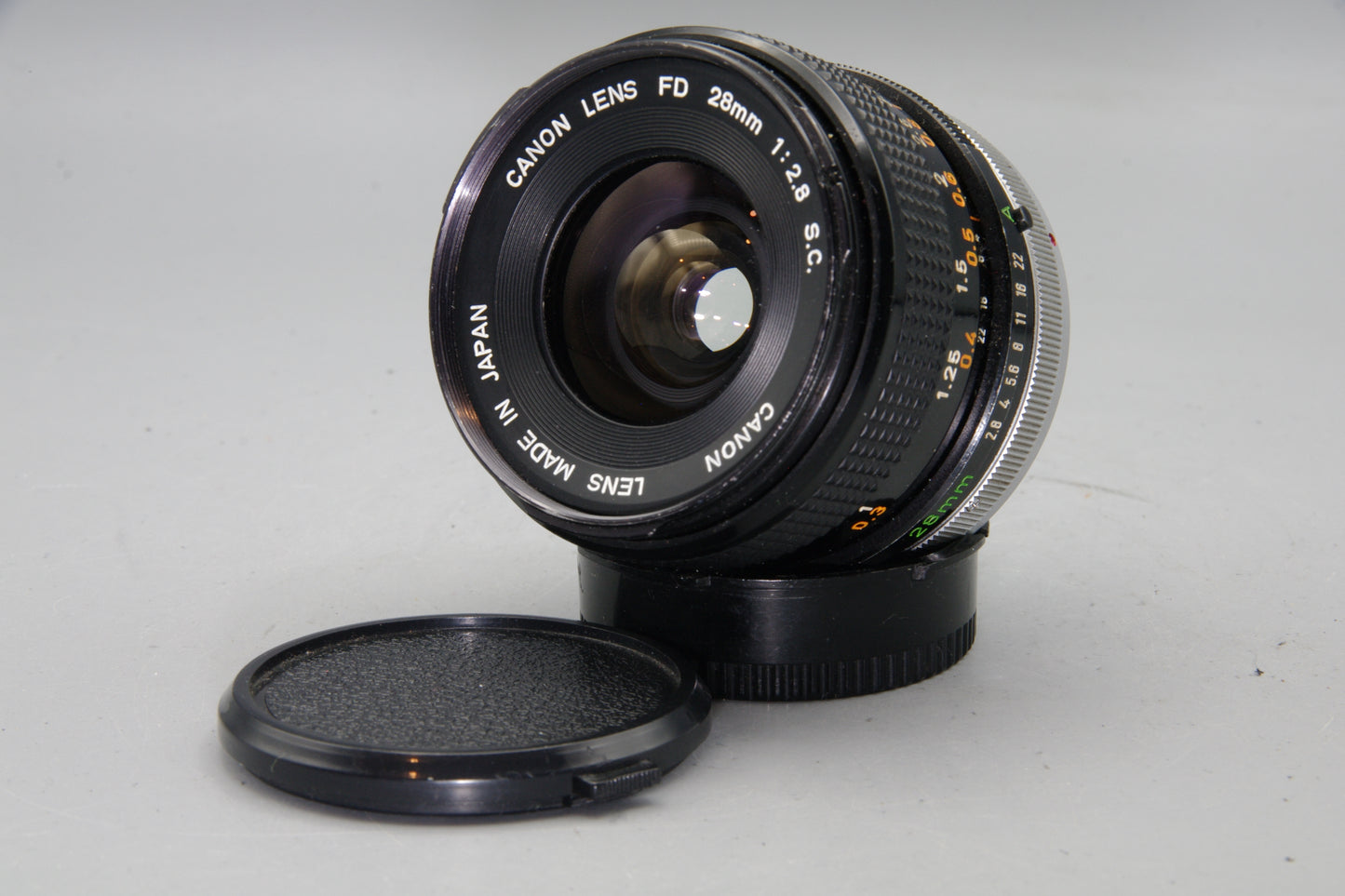 Canon FD 28mm f2.8 S.C. Wide Angle Lens Vintage Manual Focus