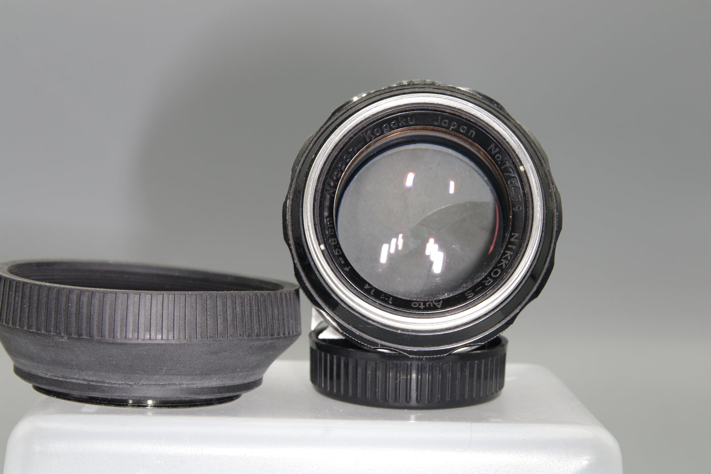 Nikon Nikkor-S Auto 58mm F/1.4 Non-AI Lens