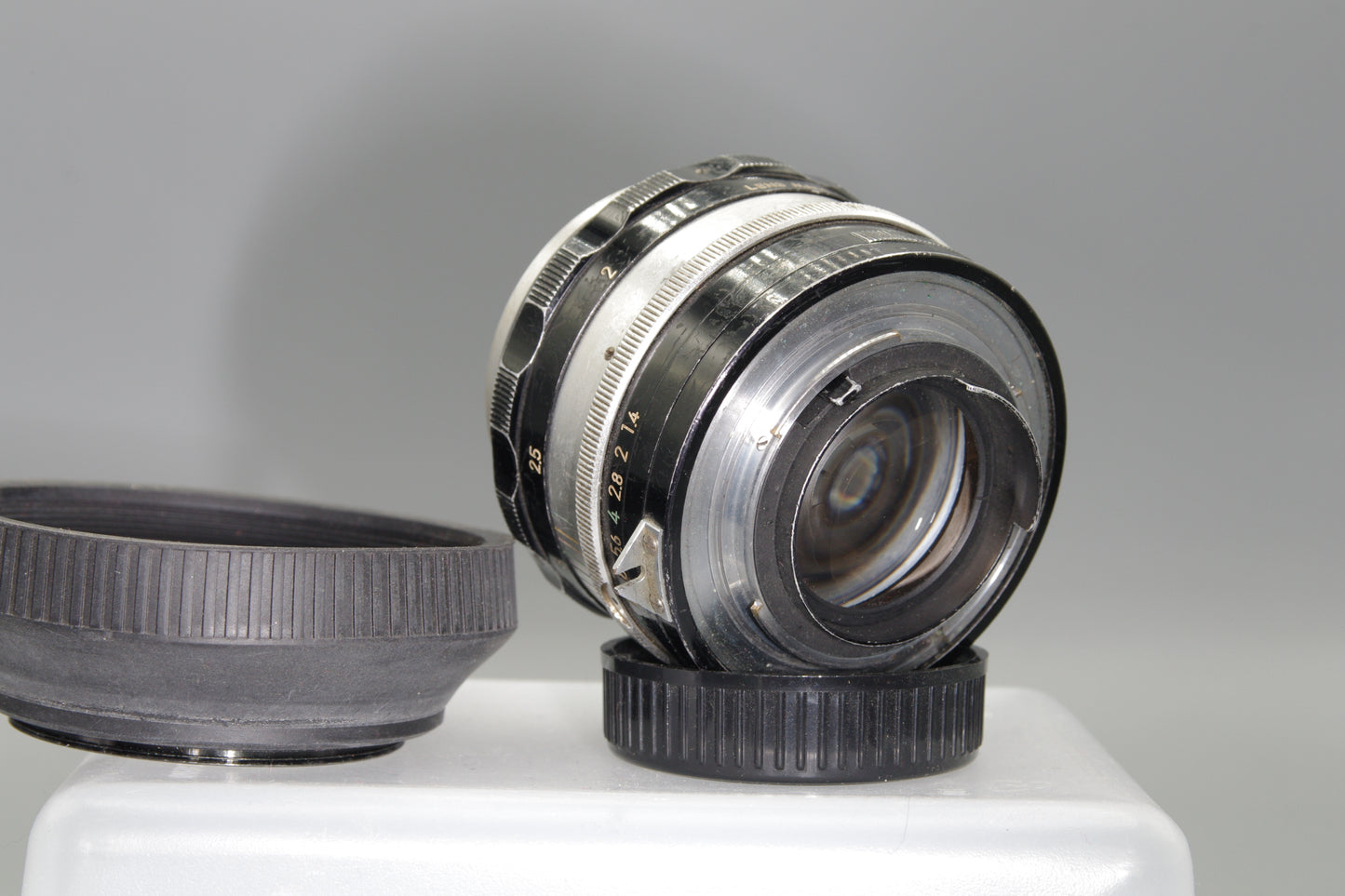 Nikon Nikkor-S Auto 58mm F/1.4 Non-AI Lens