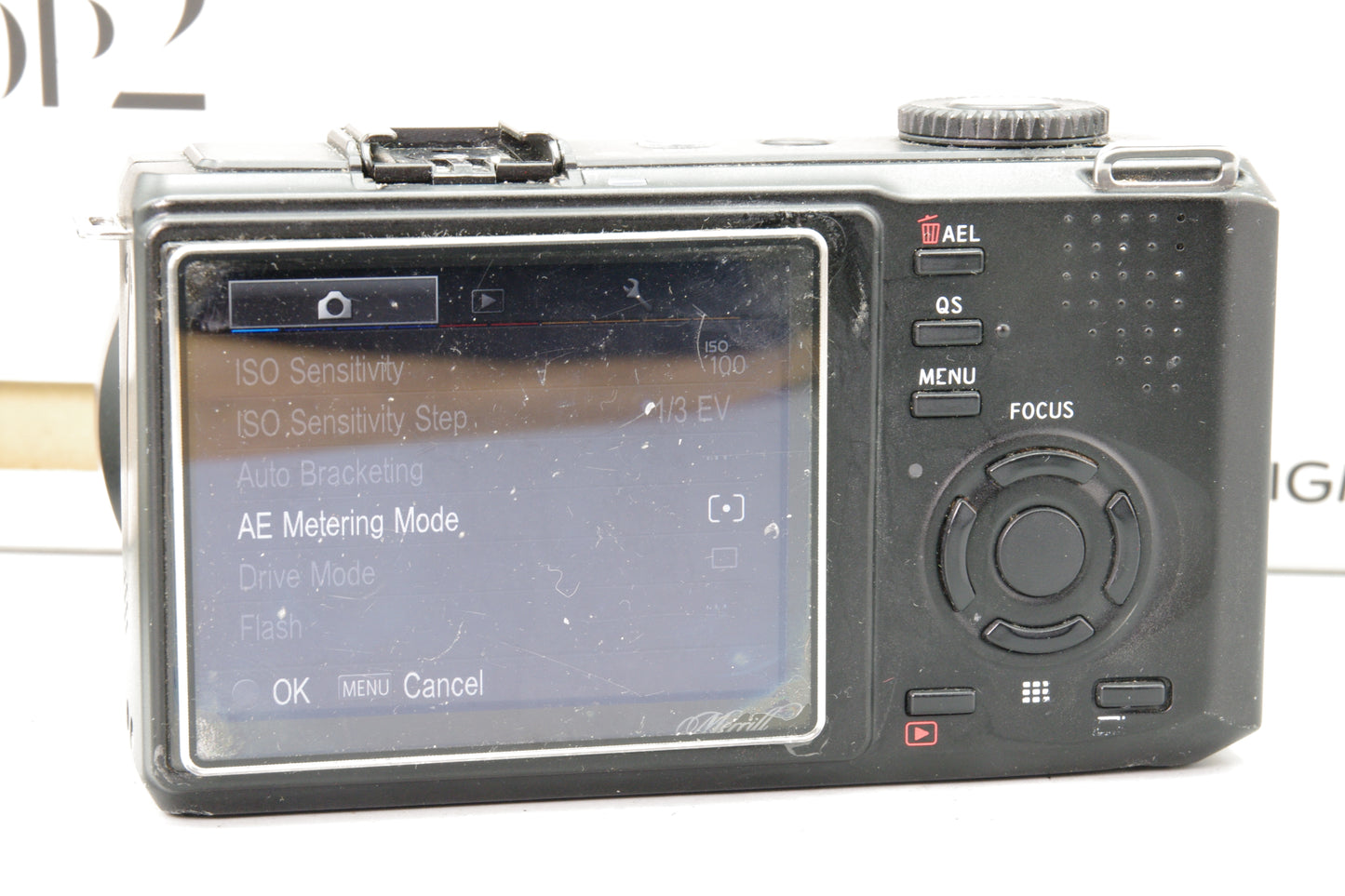 Sigma DP2 Merrill – Boxed – Lens Hood – New Battery – Screen Protector – VGC