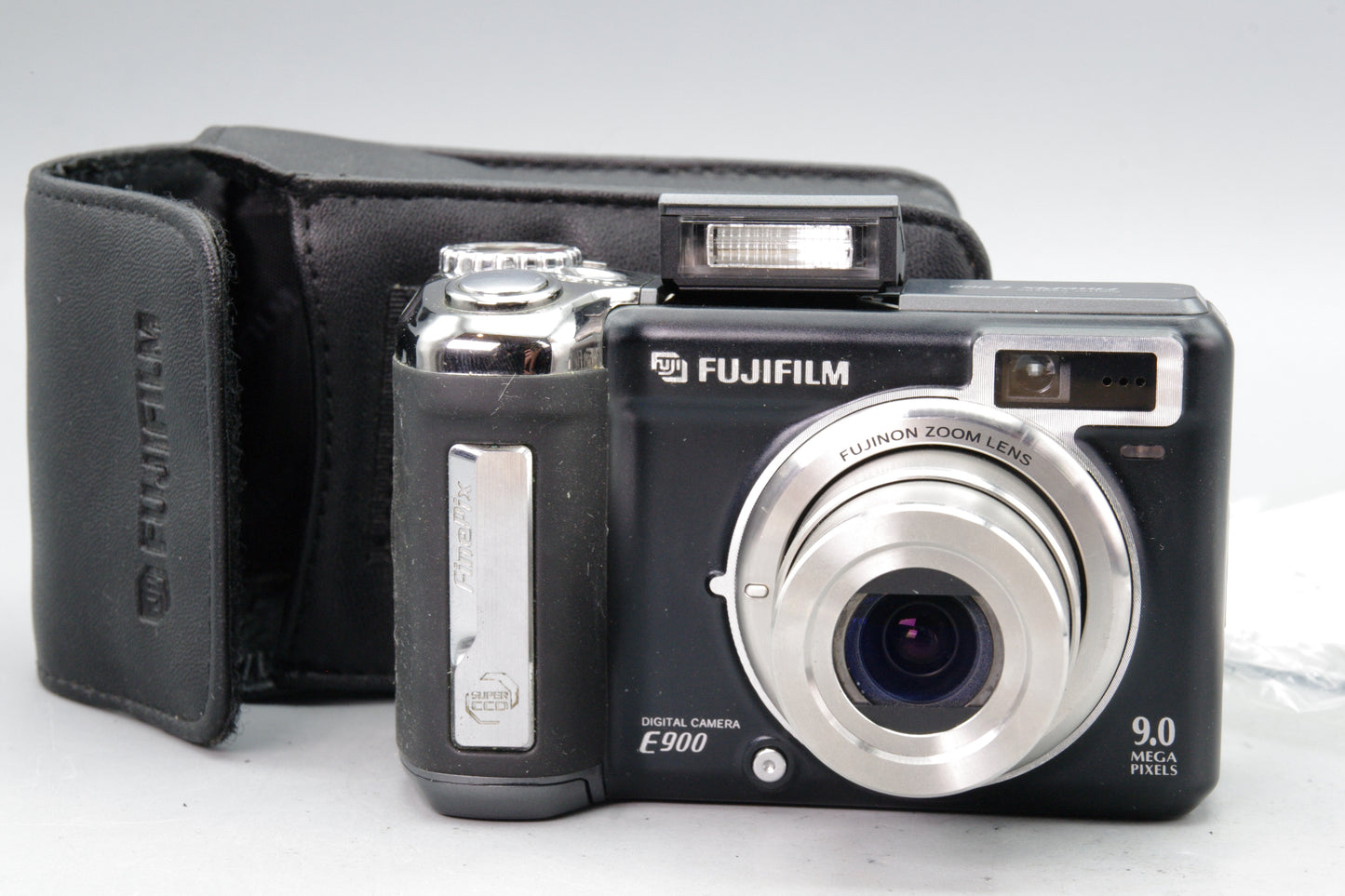 Fujifilm FinePix E900 Digital Camera – Case & Instructions – Tested – VGC
