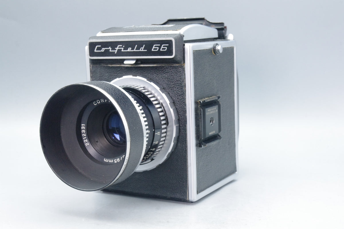 Corfield 66 – Medium Format SLR – Lumax 95mm f/3.5 – Rare British Camera