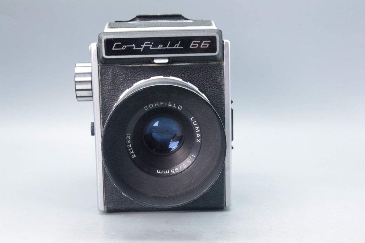 Corfield 66 – Medium Format SLR – Lumax 95mm f/3.5 – Rare British Camera