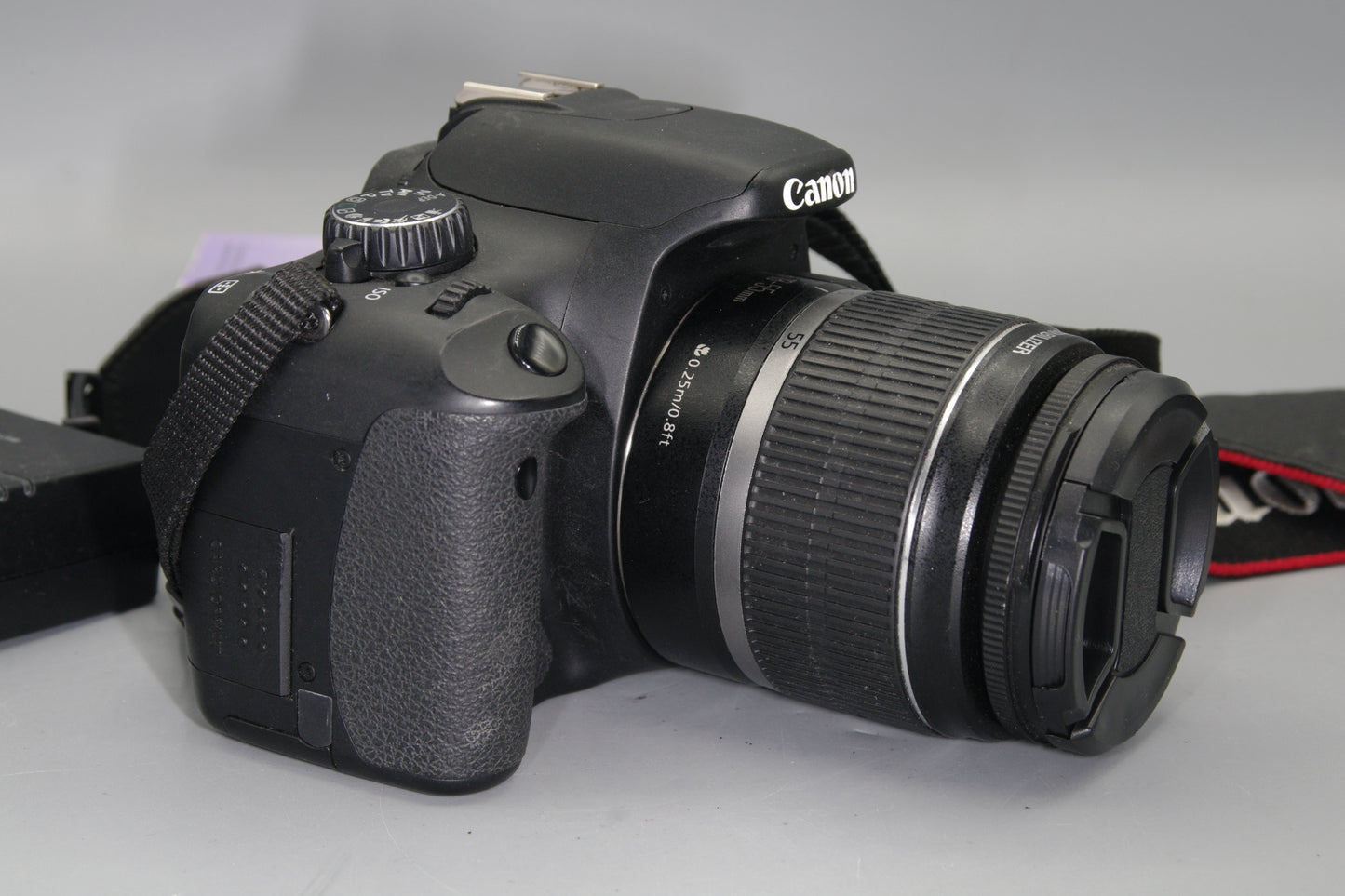 Canon EOS 550D 18MP DSLR with 18-55mm Lens and Charger - Shutter Count 2283