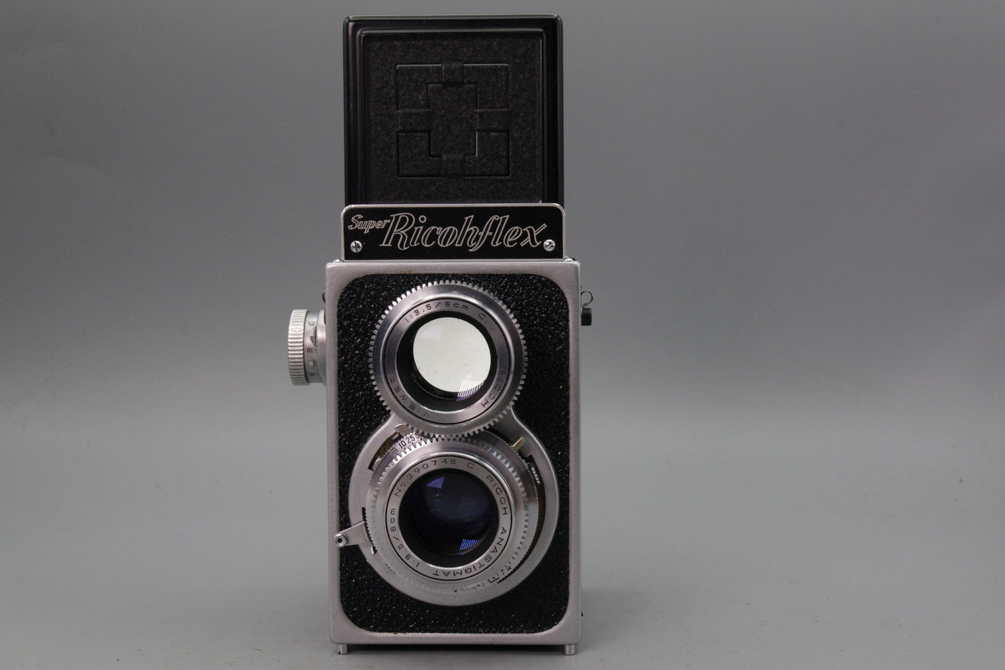 Super Ricohflex TLR Camera – 6×6 Medium Format – Tested – Good Condition