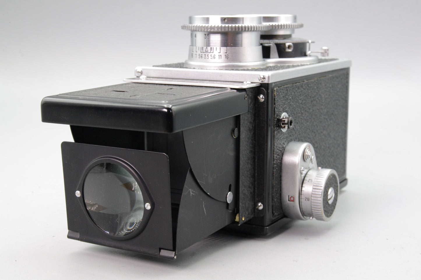 Super Ricohflex TLR Camera – 6×6 Medium Format – Tested – Good Condition