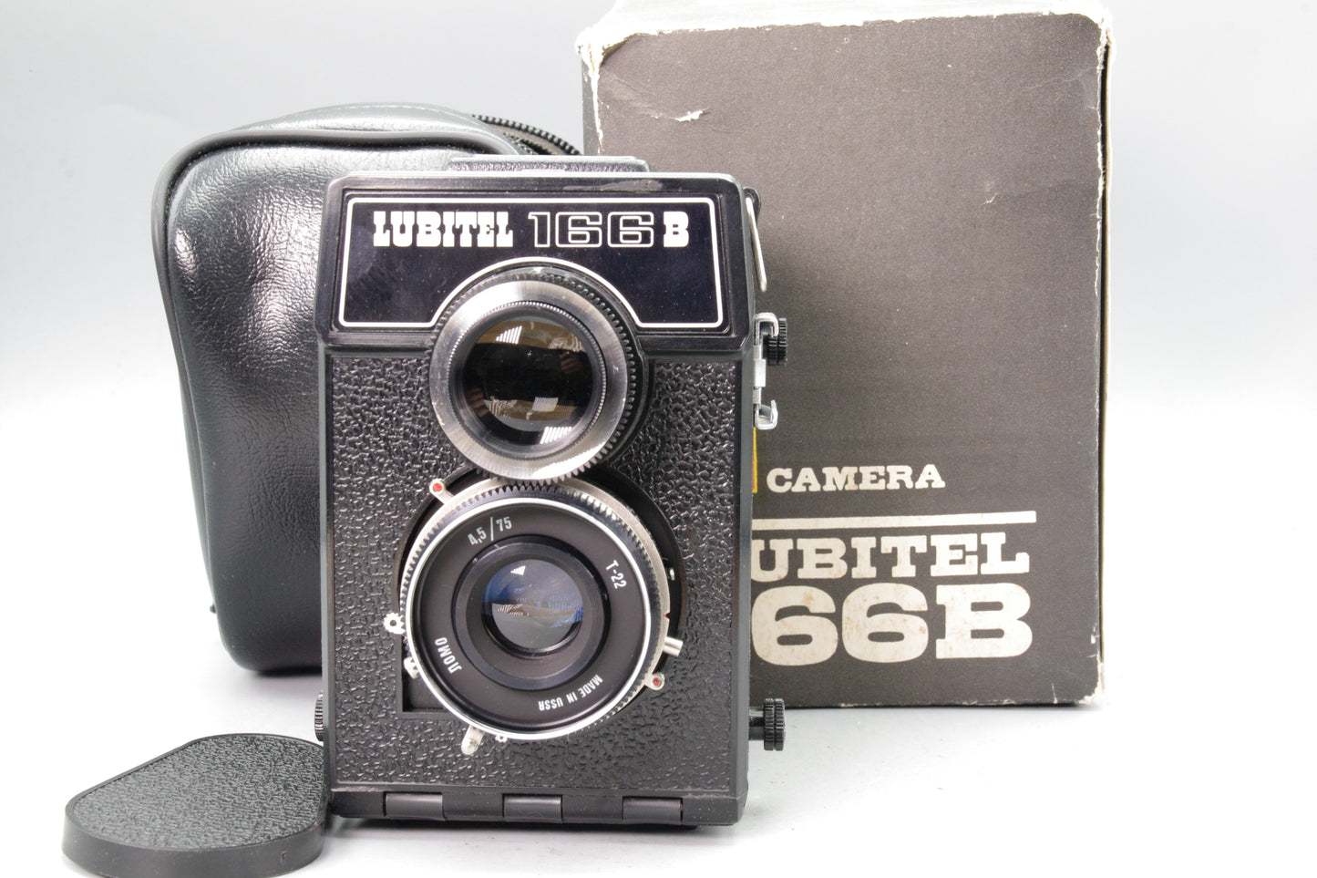 Lubitel 166B LOMO 120 TLR Camera – 75mm f/4.5 – Boxed with Case & Cap – Excellent