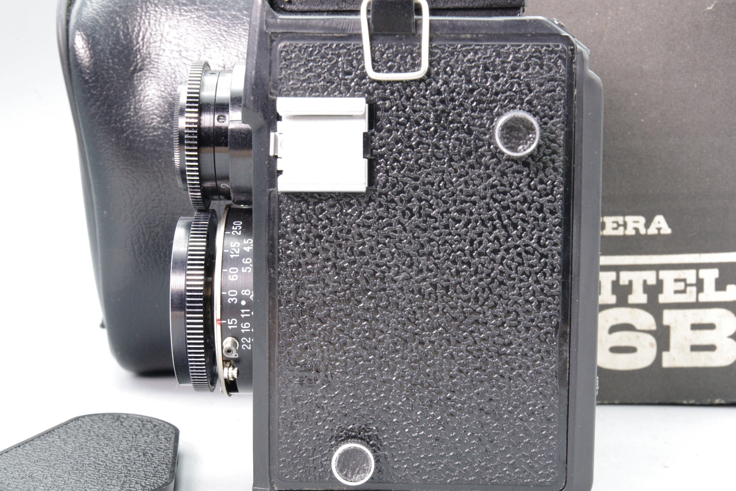 Lubitel 166B LOMO 120 TLR Camera – 75mm f/4.5 – Boxed with Case & Cap – Excellent