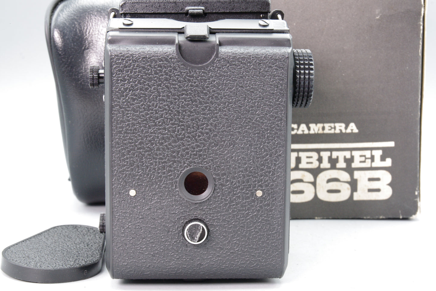 Lubitel 166B LOMO 120 TLR Camera – 75mm f/4.5 – Boxed with Case & Cap – Excellent