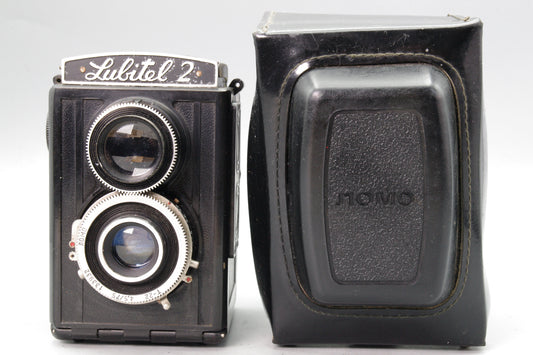 Lubitel 2 LOMO 120 TLR – 75mm f/4.5 Lens – Case – Requires Attention