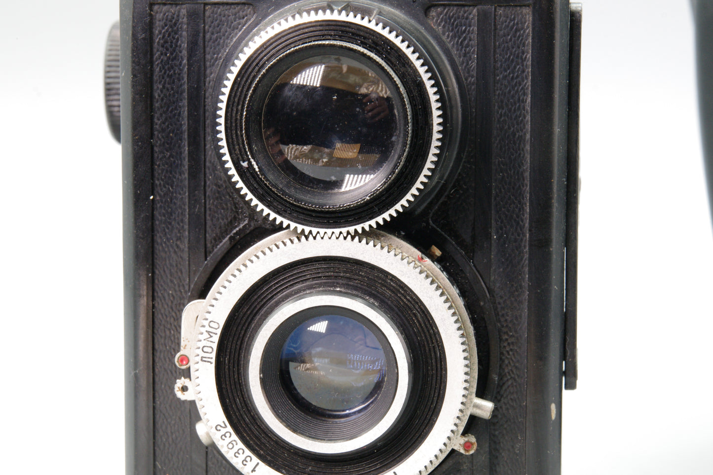 Lubitel 2 LOMO 120 TLR – 75mm f/4.5 Lens – Case – Requires Attention