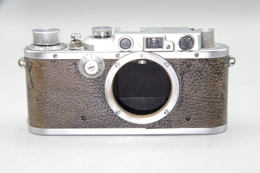 Leica III 35mm Rangefinder Camera Body 1935 Serial 162535 - Speed issue.