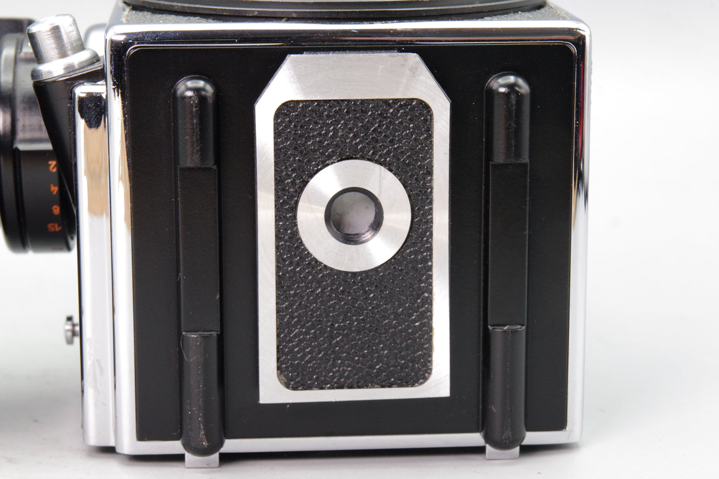 Kiev 88CM Medium Format Body with 120 Back – Tested – Excellent Condition