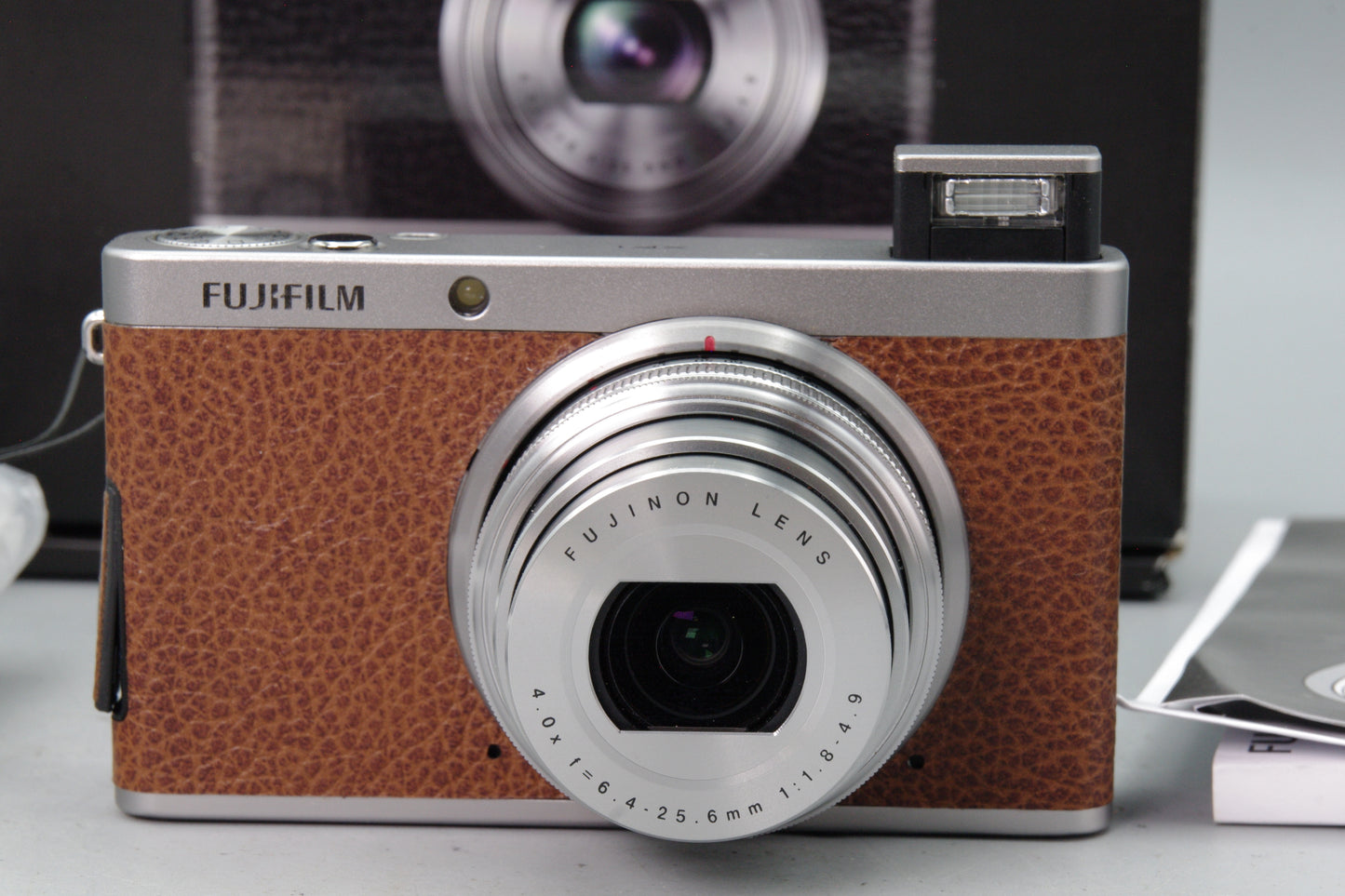 Fujifilm XF1 12MP Digital Camera – Boxed – Tested – Excellent