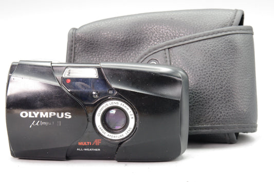 Olympus MJU II 35mm Camera – 35mm f/2.8 Lens with Case - Very Good