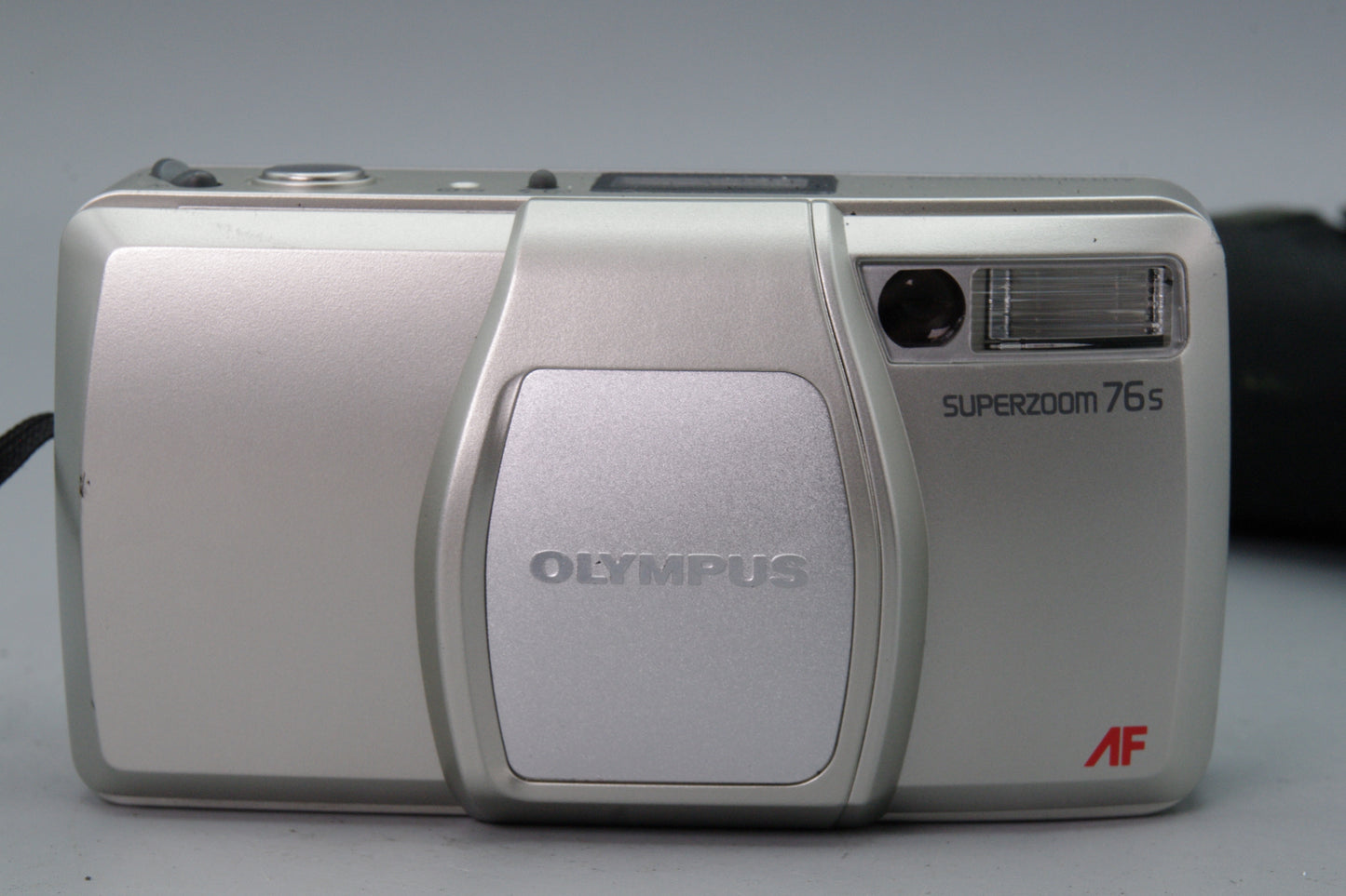 Olympus SuperZoom 76S 35mm Film Camera – Tested & Working – Excellent