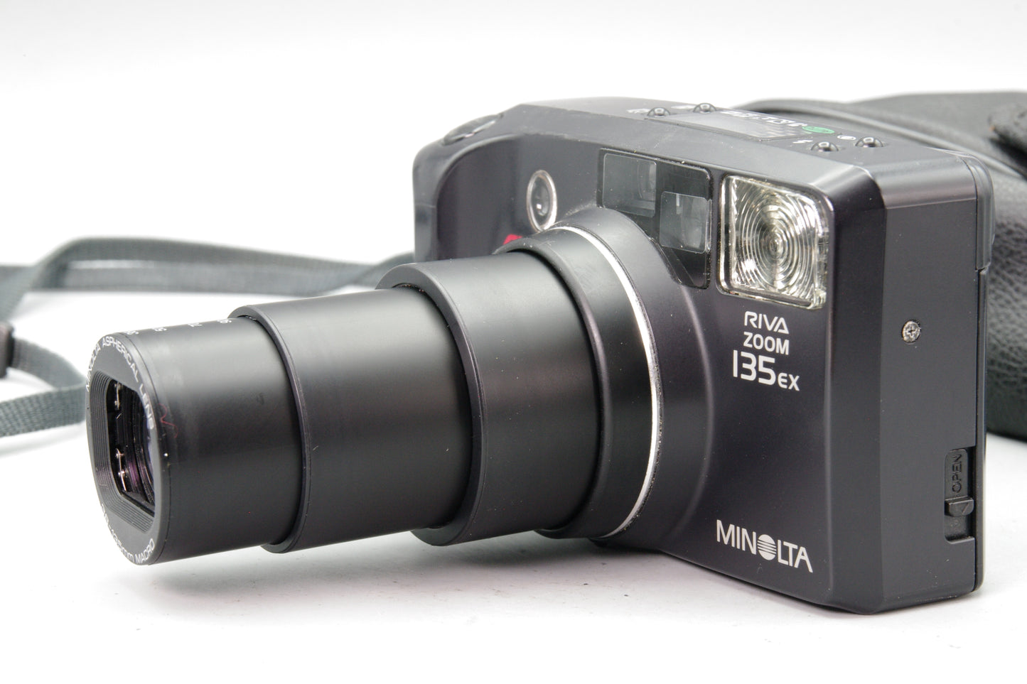 Minolta Riva Zoom 135ex 35mm Film Camera – Tested – Fully Working – Very Good