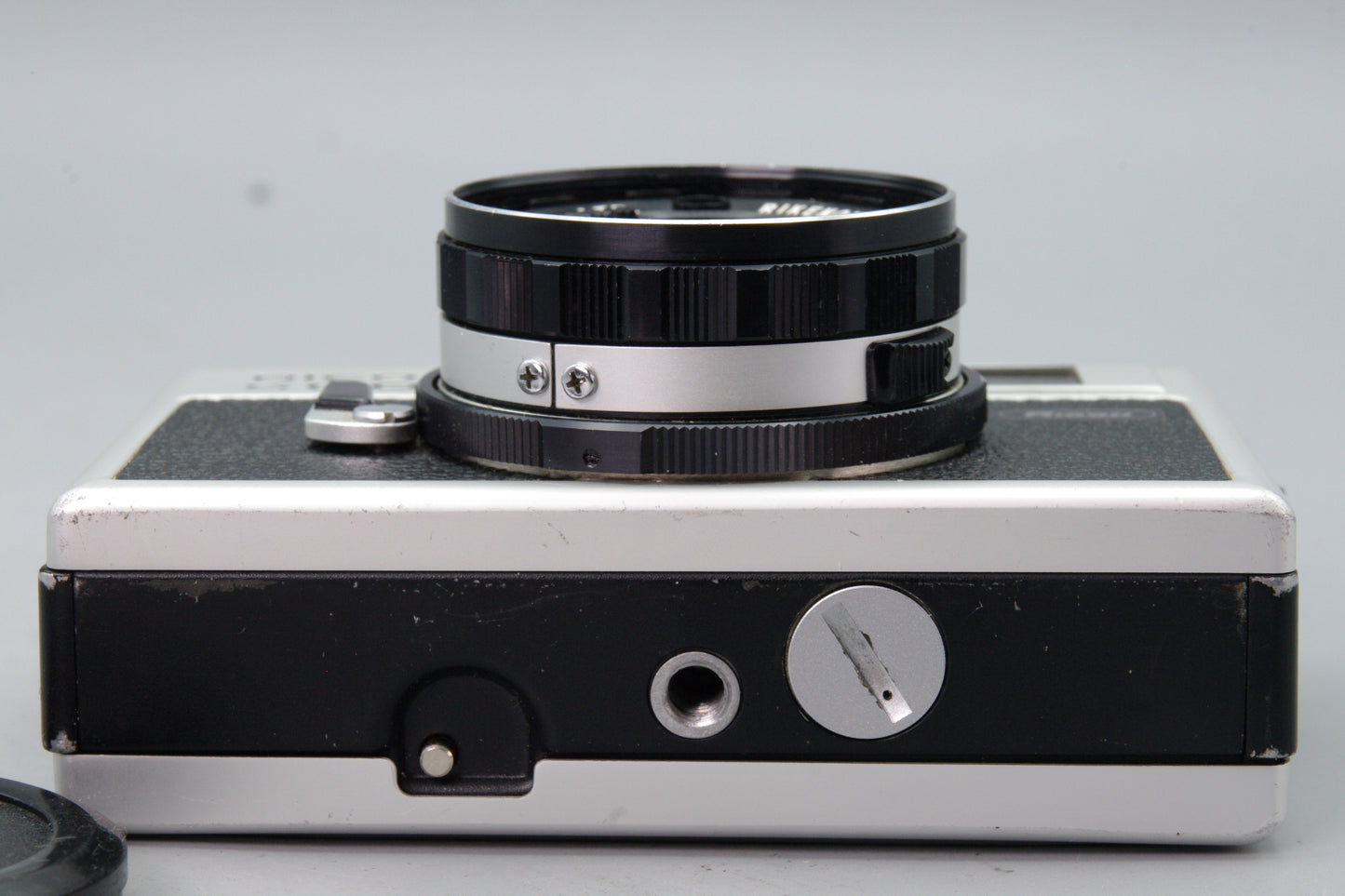 Ricoh 500 G 35mm Rangefinder Camera – Winder Sticks – Tested – Very Good
