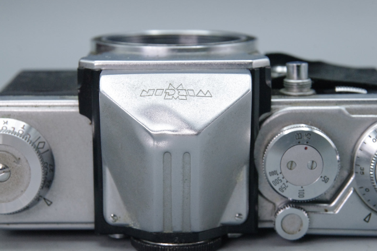 Wirgin Edixa Flex 35mm SLR - Tested and Working – With Case