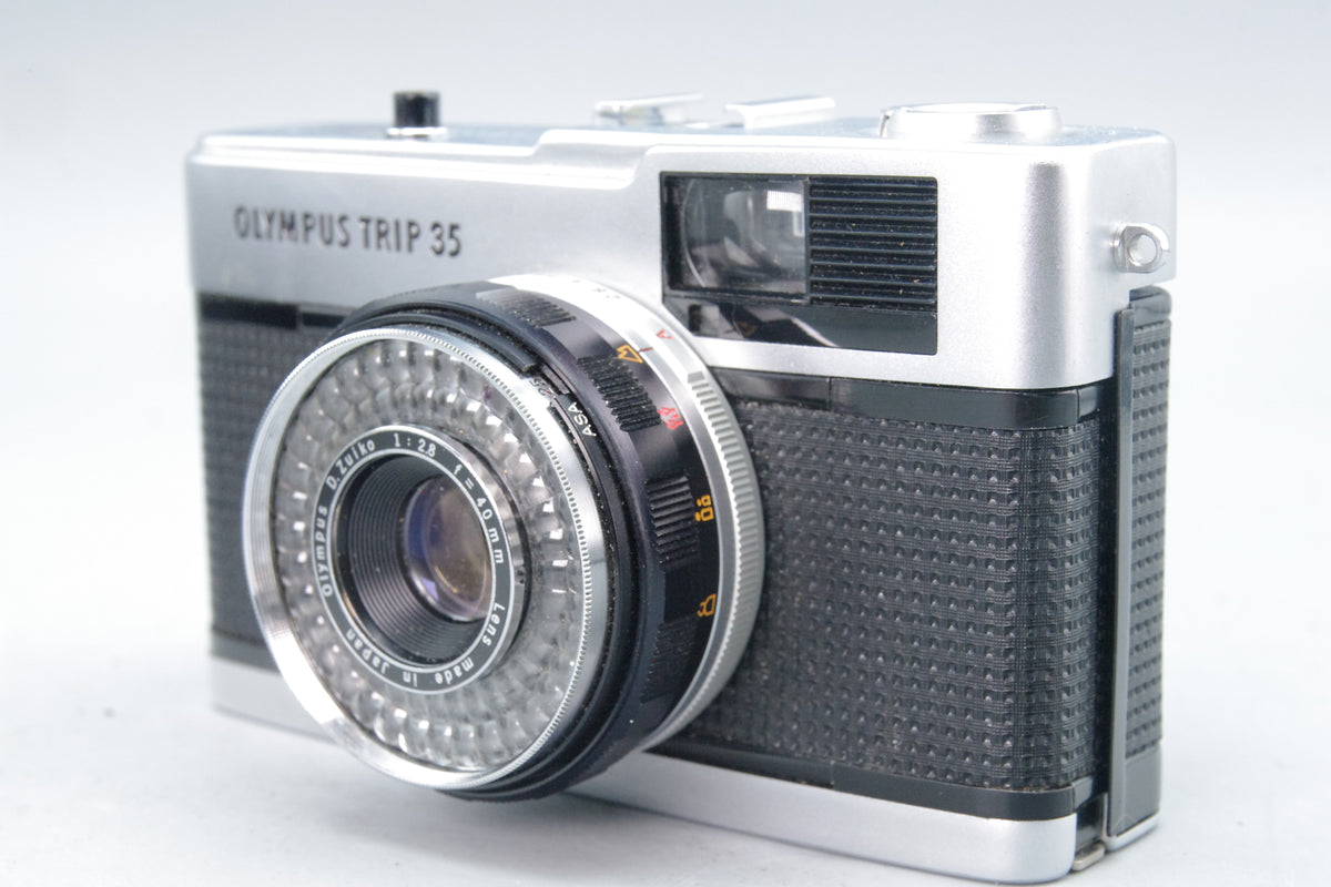 Olympus Trip 35 35mm Camera – 40mm f/2.8 Lens with Case, Working, Vintage
