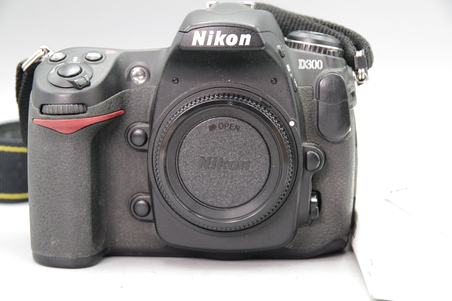 Nikon D300 12.3MP DX DSLR Camera Body – S/C 48416 - Tested & Working