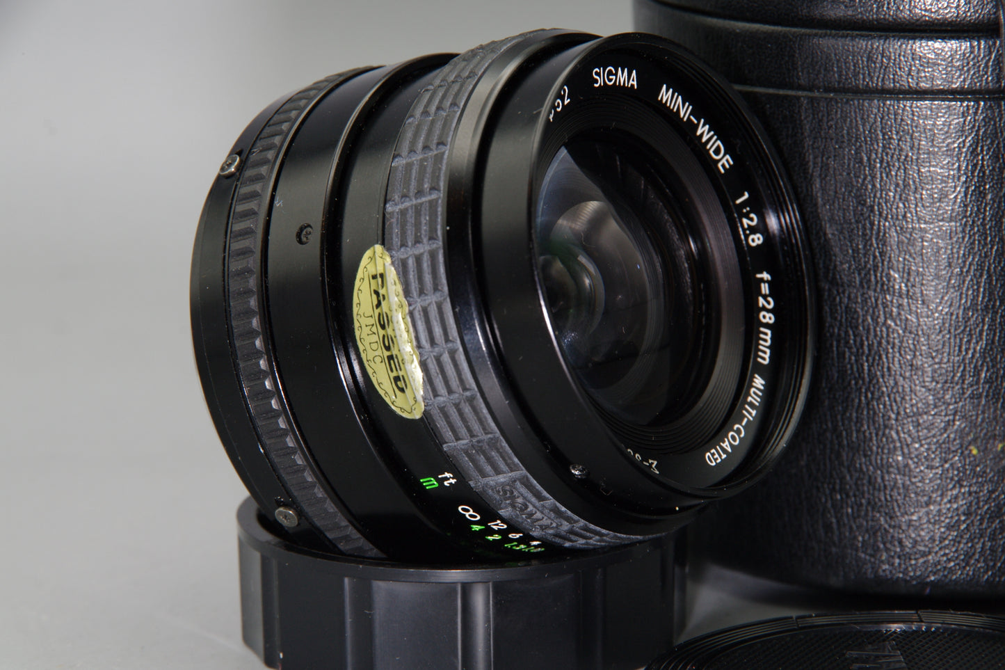 Sigma Mini-Wide 28mm f2.8 Lens Pentax K Mount Manual Focus EXC Minor Haze