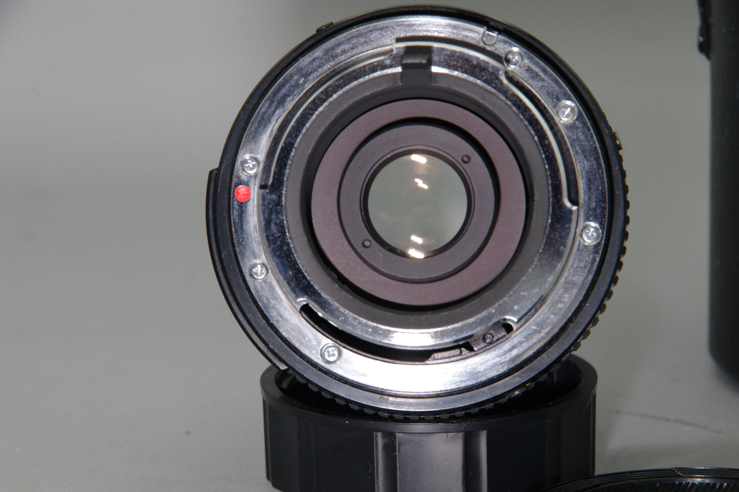 Sigma Mini-Wide 28mm f2.8 Lens Pentax K Mount Manual Focus EXC Minor Haze