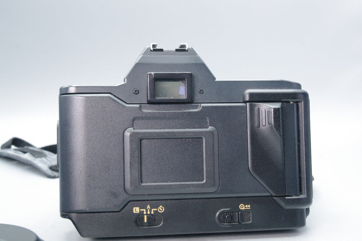 Canon T80 35mm SLR + AC 35–70mm Lens – Autofocus Pioneer  – VGC