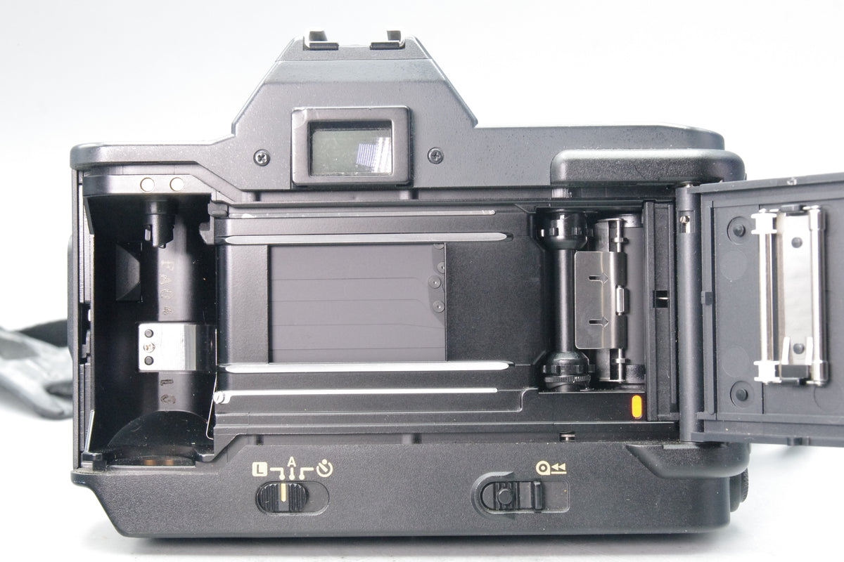 Canon T80 35mm SLR + AC 35–70mm Lens – Autofocus Pioneer  – VGC