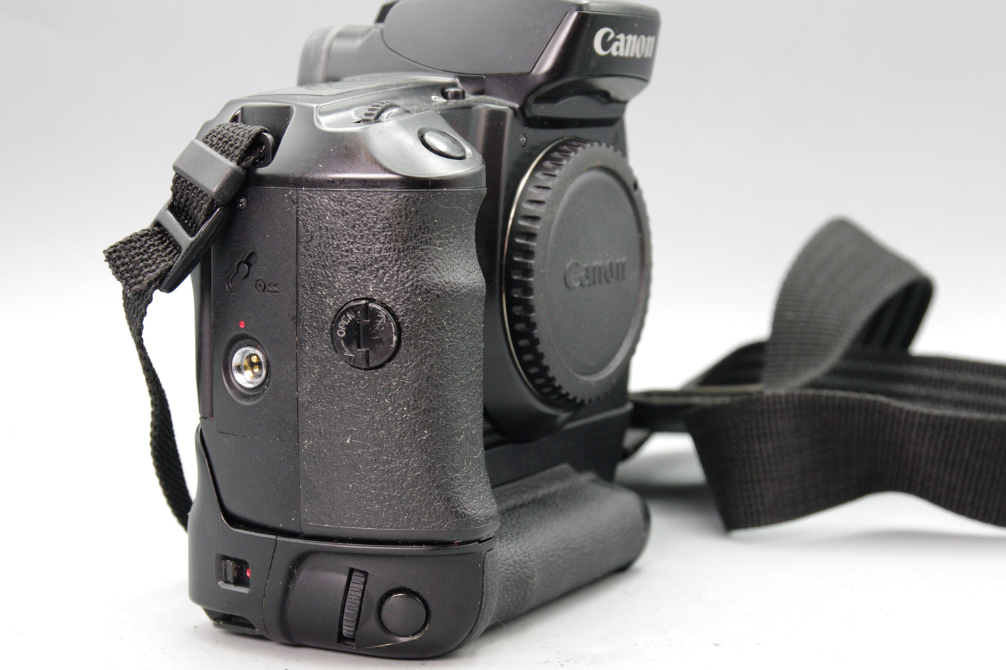 Canon EOS 5 35mm SLR Film Camera Body + VG‑1 Grip – Tested – Excellent