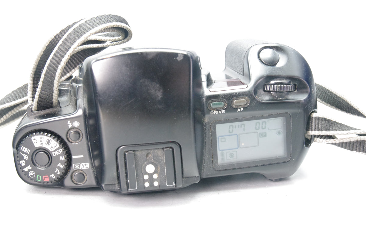 Canon EOS 100 35mm Film SLR Body – Tested – Very Good Condition
