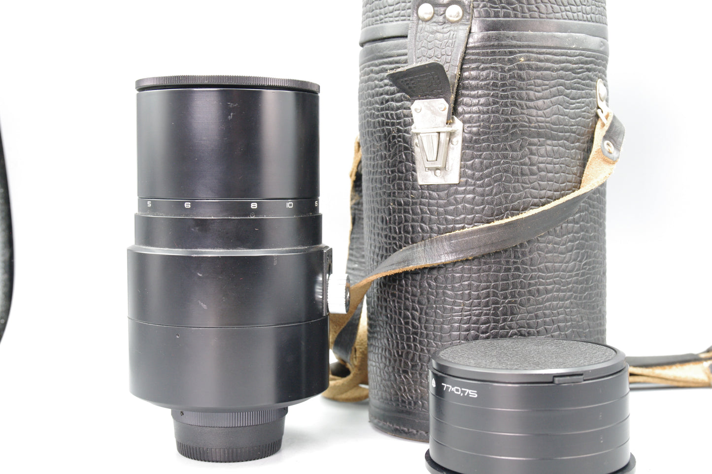 3M‑5A 500mm f/8 Mirror Lens – T‑Mount / M42 – With Case &amp; Filters – Very Good