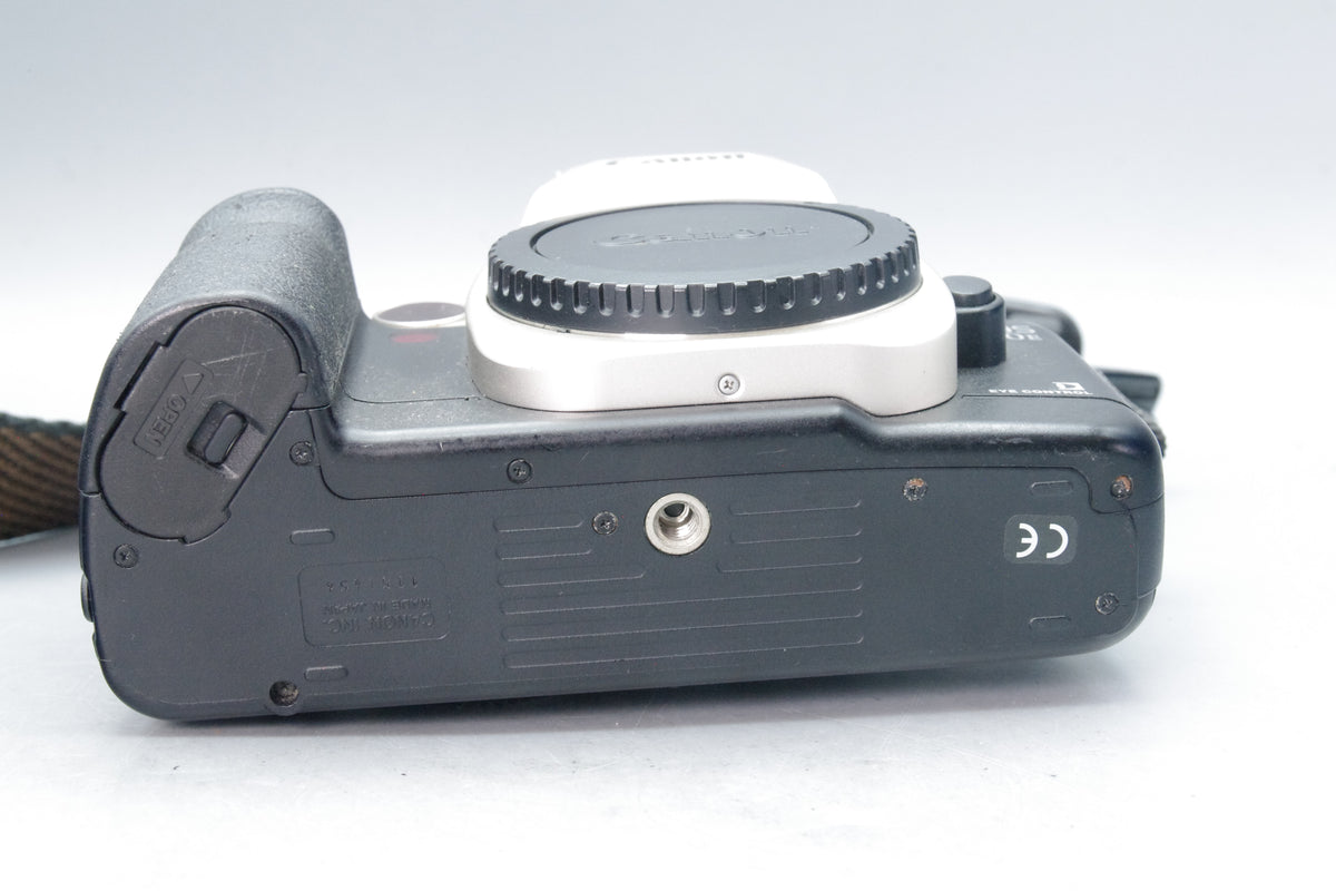 Canon EOS 50E 35mm SLR – Eye Control – Tested – Excellent Condition