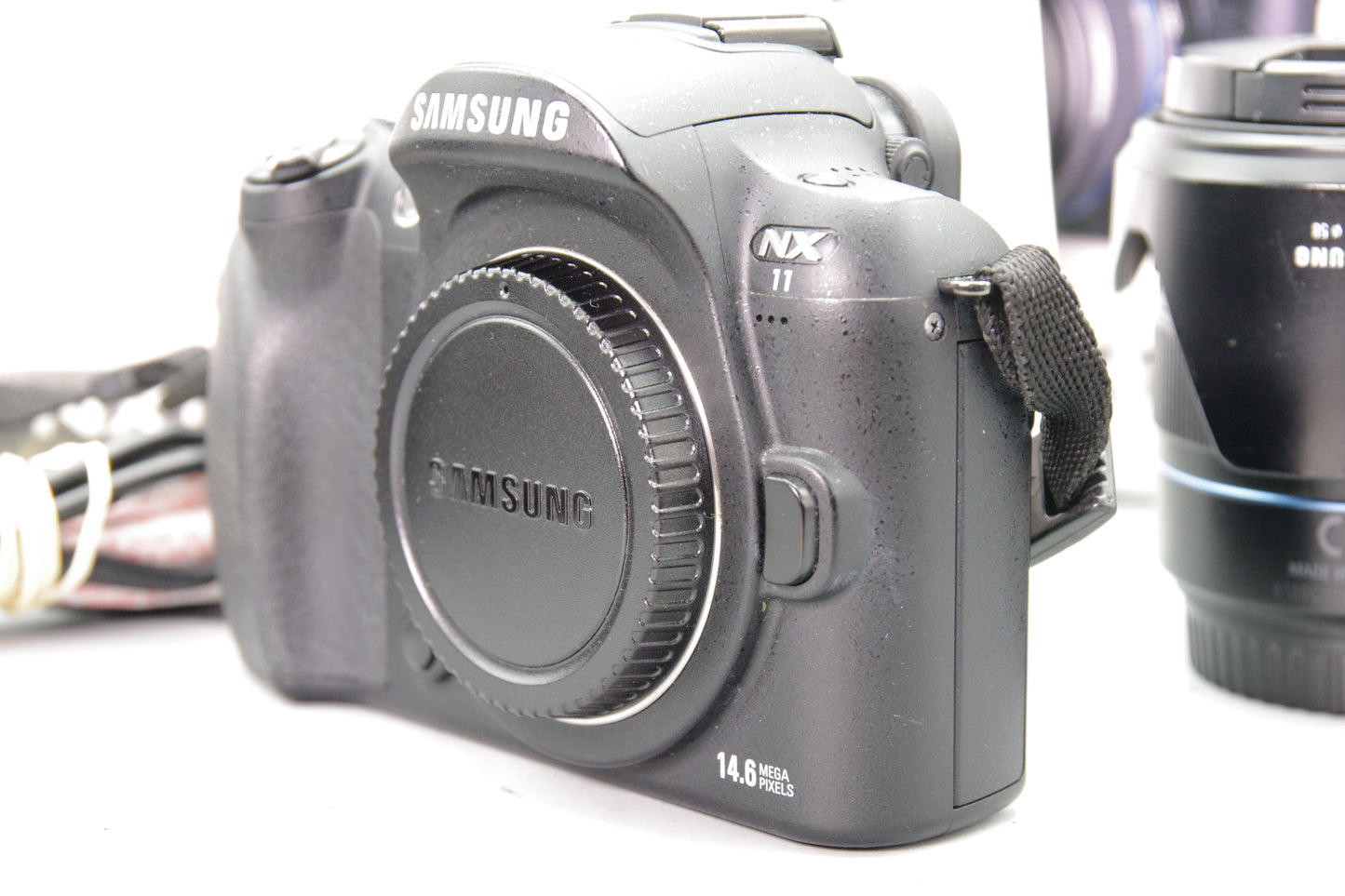 Samsung NX11 14.6MP Mirrorless Camera with 18‑55mm Lens - Boxed - Mint