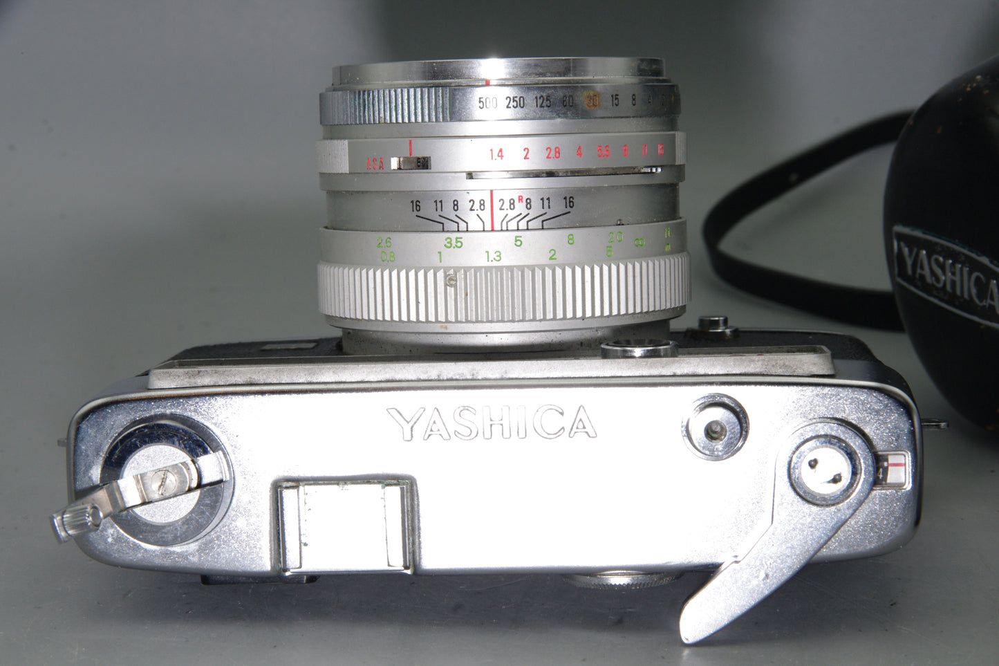 Yashica IC Lynx 14E 35mm Camera 45mm f1.4 Lens with Cap and Case VGC