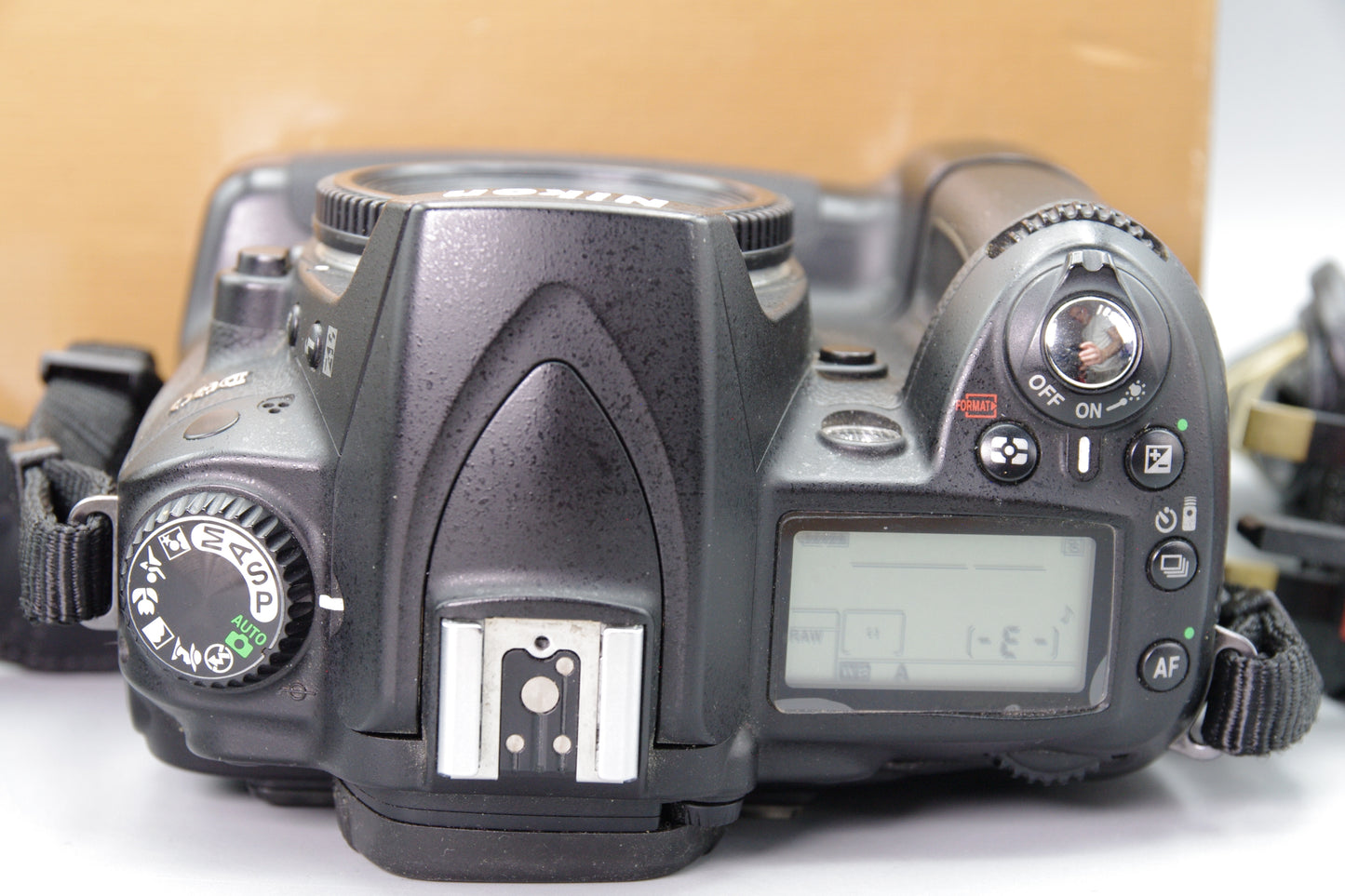 Nikon D90 12.3MP DSLR Boxed – S/C 66323 – Grip, Battery & Charger – Exc