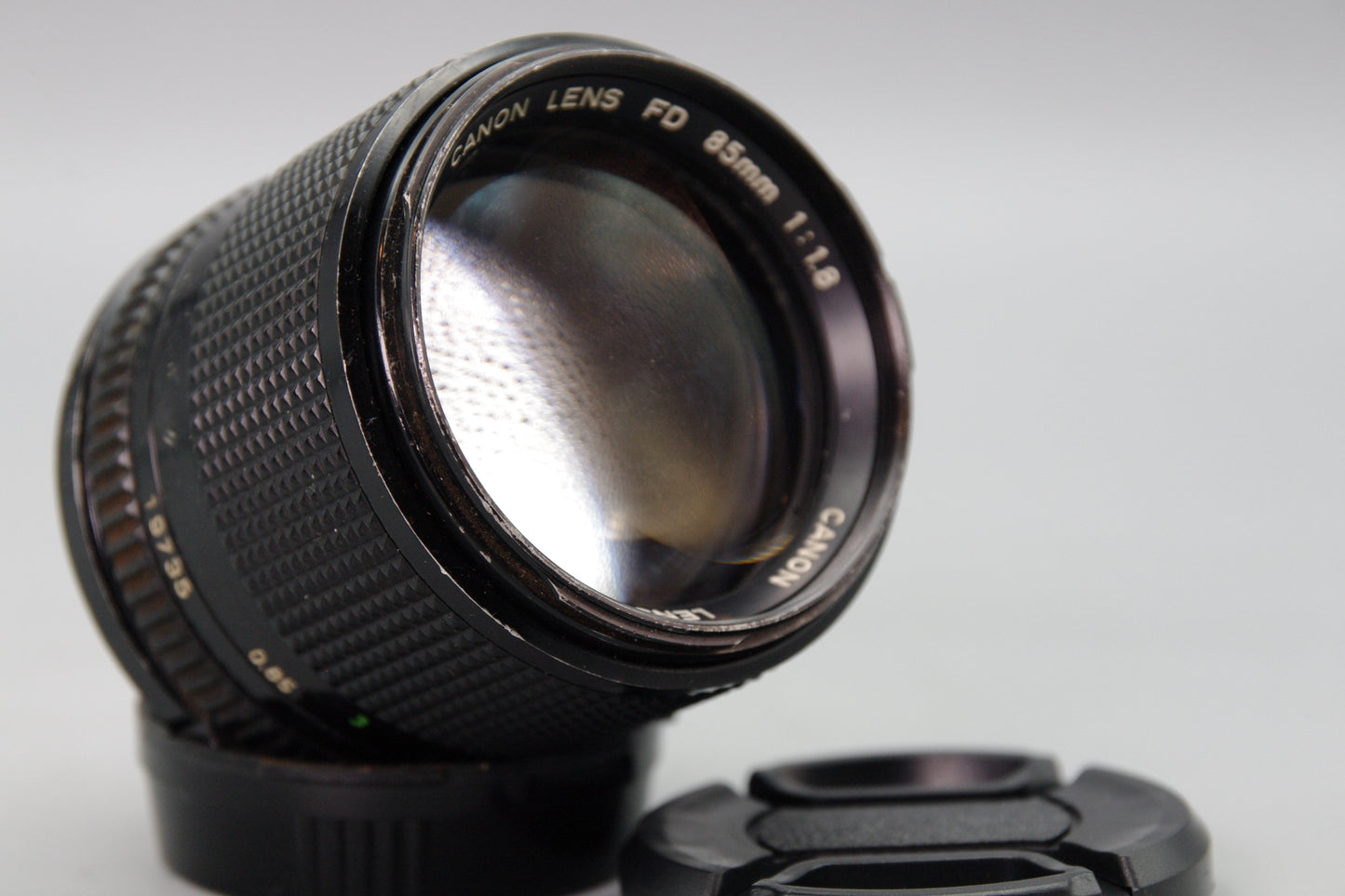 Canon FD 85mm f/1.8 Portrait Lens – FD Mount – Tatty Exterior, Optically VG