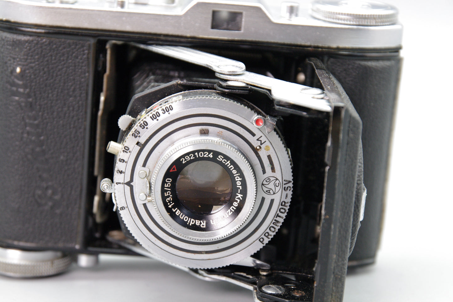 Balda Baldinette 35mm Folding Camera Radionar 50mm f/3.5 – Very Good