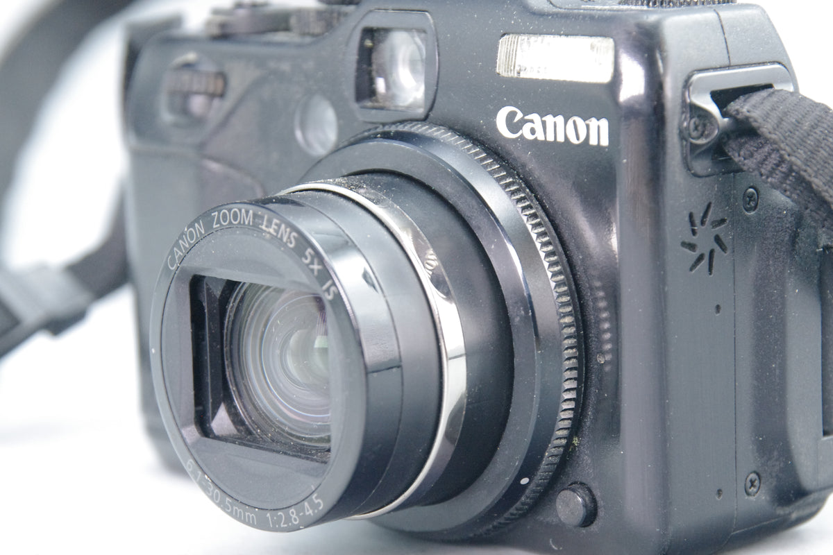 Canon PowerShot G12 Digital Camera – Good Working Condition – With Battery