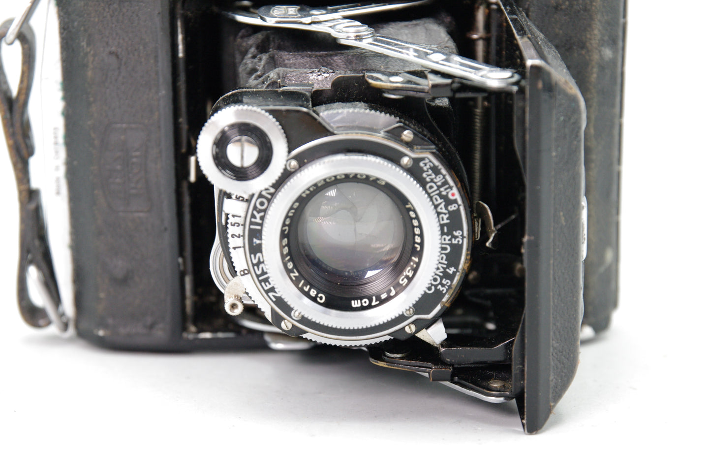 Zeiss Ikon Super Ikonta 531 – Tessar 7cm f/3.5 – Folding Rangefinder