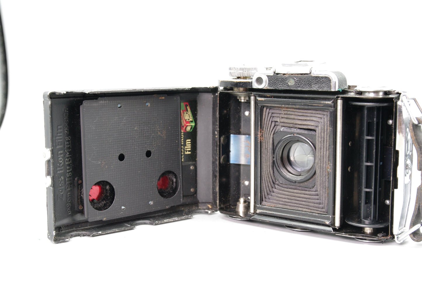 Zeiss Ikon Super Ikonta 531 – Tessar 7cm f/3.5 – Folding Rangefinder