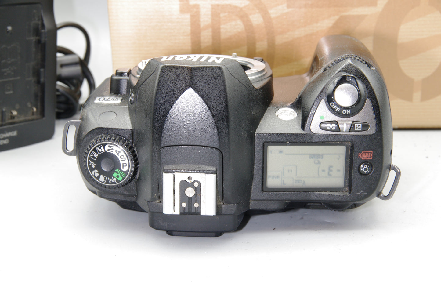 Boxed Nikon D70 DSLR Camera Body Only – 6.1MP – Shutter Count 11648