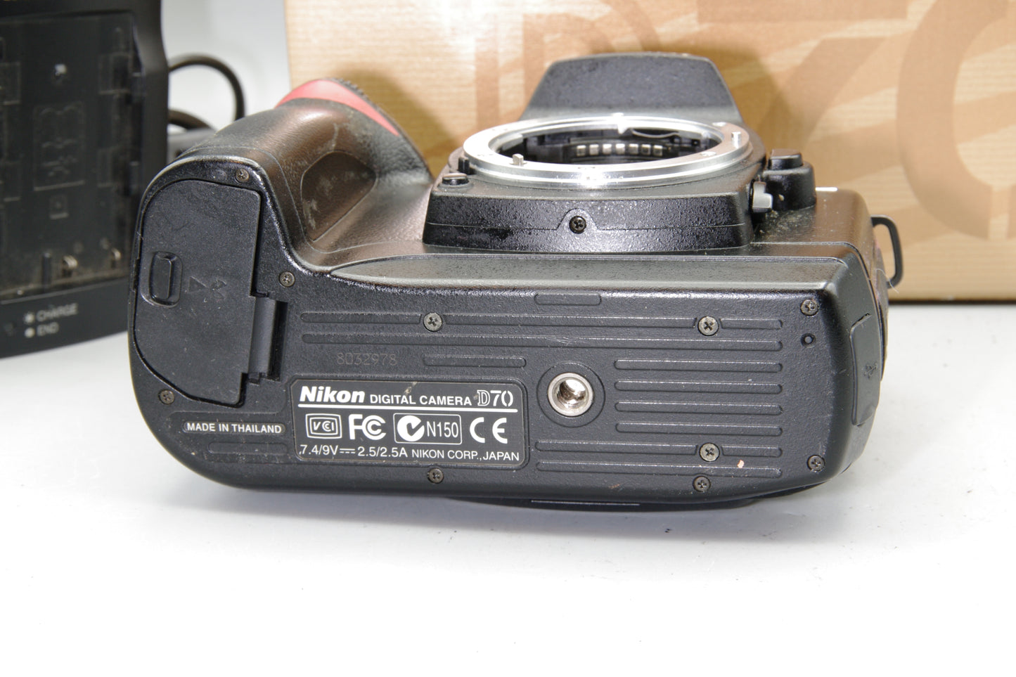 Boxed Nikon D70 DSLR Camera Body Only – 6.1MP – Shutter Count 11648