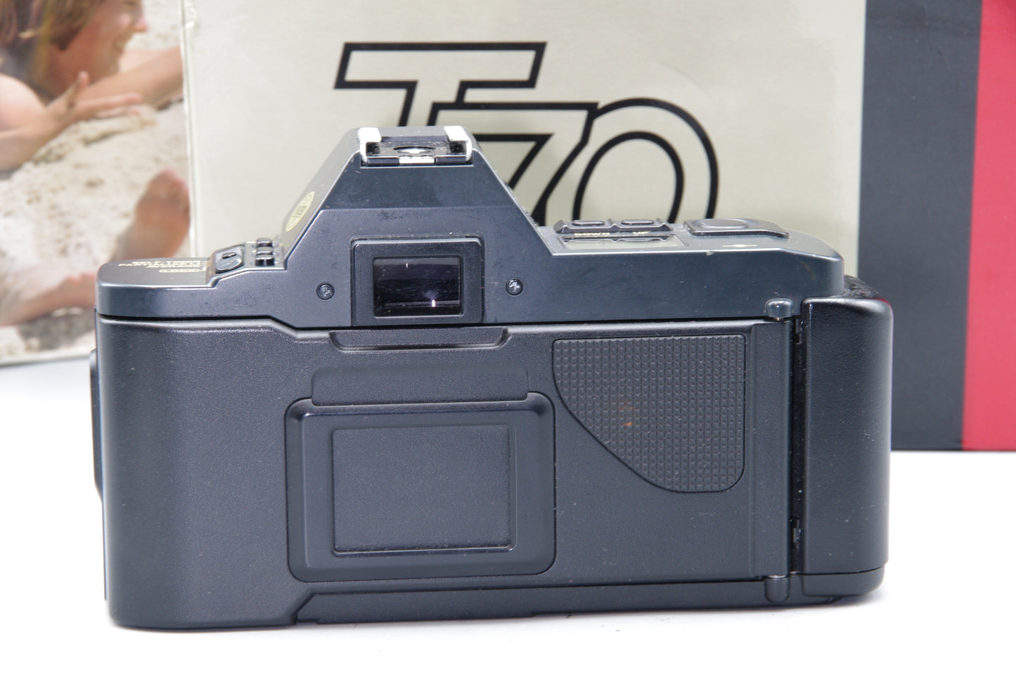 Canon T70 35mm SLR Film Camera Boxed Classic Canon FD Mount Very Good